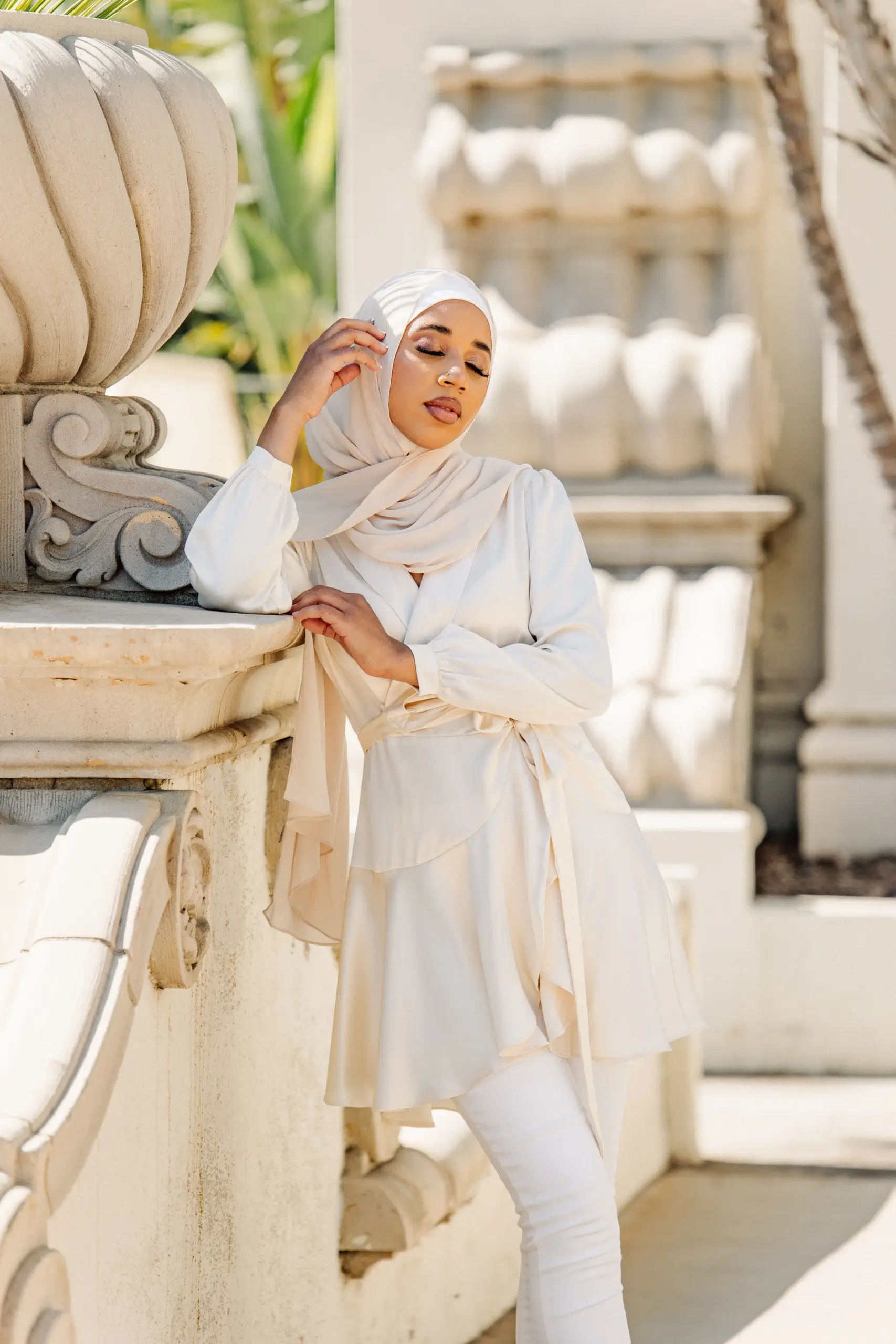 Elegant Puff-Sleeve Maxi Dress